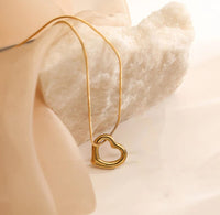 Anti Tranish Gold heart pendant