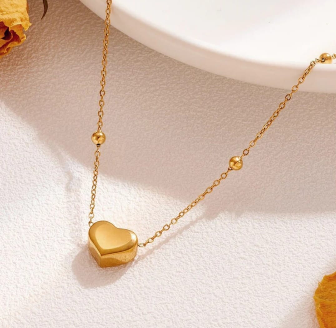 Anti Tarnish Gold Heart Pendant(2)
